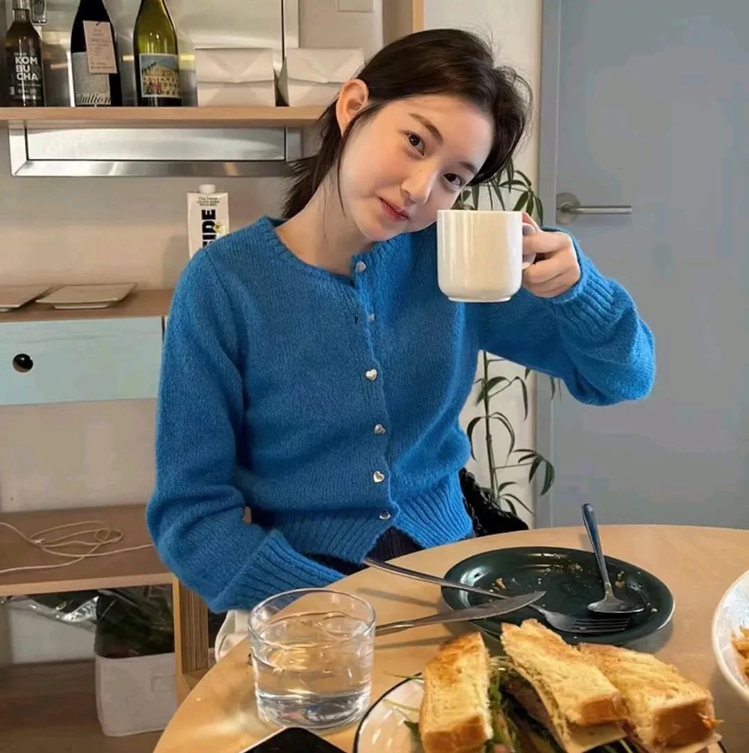楼上的外星人 在线观看